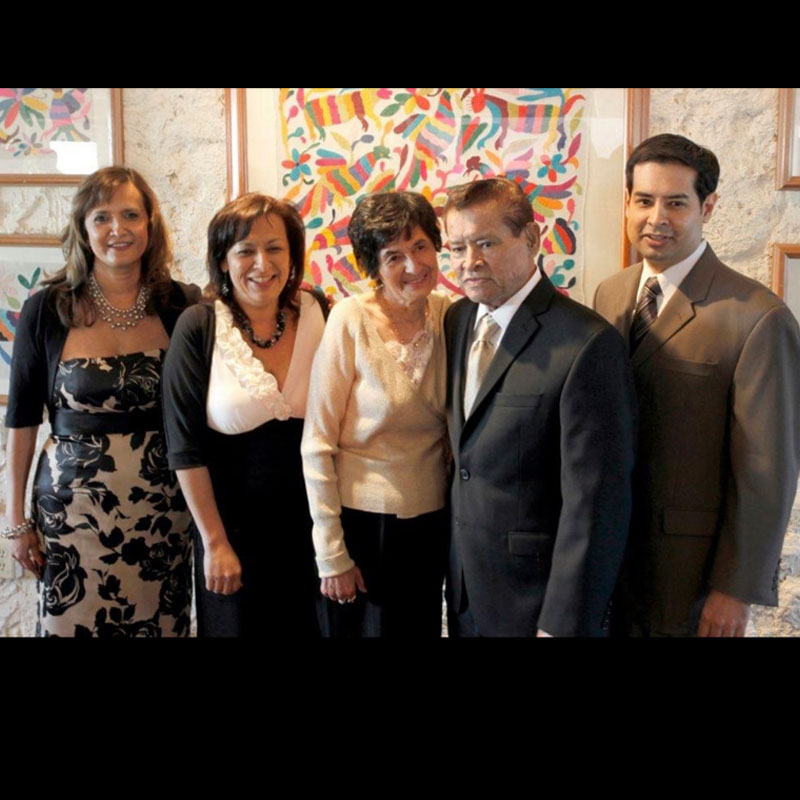 11---Arthur-and-Beatrice-Palomino-Family